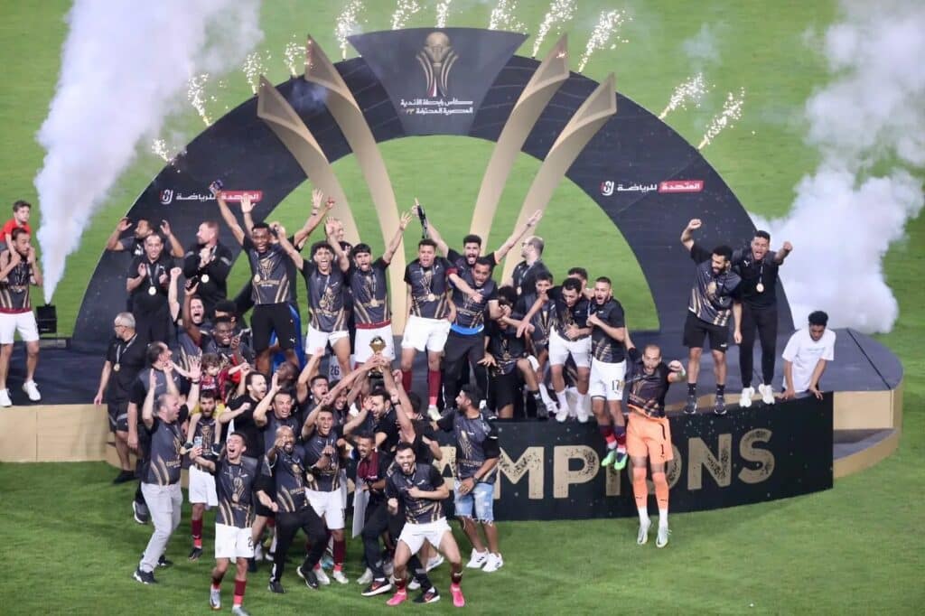 سيراميكا كليوباترا يتوج بكأس الرابطة المصرية